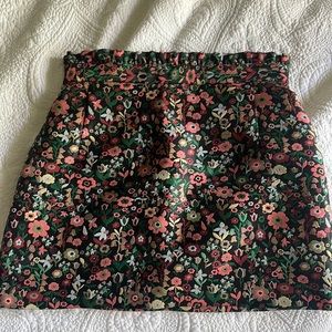 Floral mini skirt